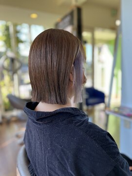 フルールアミー(fleur ami) イヤリングカラー/切りっぱなしボブ