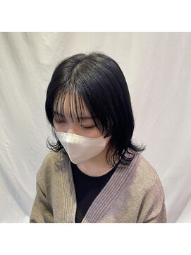 ヘアーアンドビューティー エレガンス(HAIR&BEAUTY Elegance) ウルフカット×ブルーブラックカラー