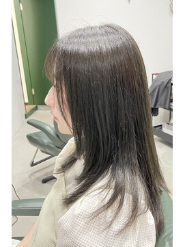 フー バイ セリナ(Fuu.by serina) オリーブアッシュ