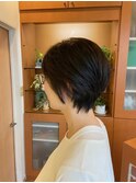 ショートボブ。