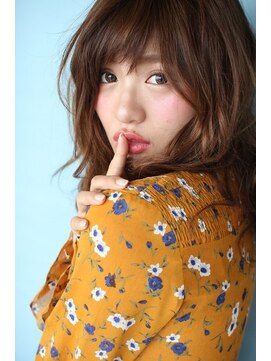 サファイア(SAPPHIRE) その顔で見られたら惚れてしまいます(T_T)