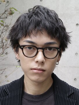 バイフィフス 原宿/表参道(by fifth) 原宿ツイストスパイラルパーマメンズカットセンターパートウルフ