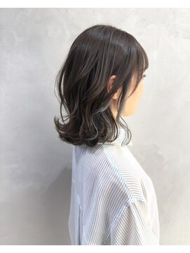 アングゥ ウル(ungu ul) インナーカラー/ミディアムへア/デザインカラー