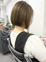 オウル(Owll) *大人可愛い顎下コンパクトミニボブオリーブベージュカラー*