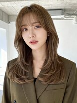 エイチ 大阪梅田(H)&nbsp;アンブレラカラーミディアムヘアショートカットセミロング50代