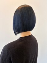 ノイ 水戸店(NEU)&nbsp;77. ダークブルー/ショートボブ/ダブルカラー/ブリーチ