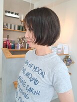 ナウアズ(now as.)&nbsp;大人カジュアルにハマる前上がりボブ