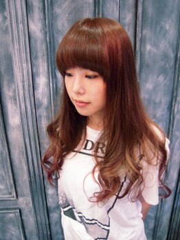 ディーバ ヘア デザイン(Deva HAIR DESIGN)の写真/ダメージケアにもこだわった豊富なカラーバリエーション☆お客様の雰囲気に合ったベースと色味をチョイス♪