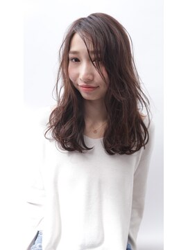 シック(CHIC) [さいたま市 大宮] 髪質改善 大人ロング