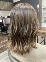 バセット バイ アルター 鎌取店(basset by aL-ter)&nbsp;切りっぱなしくびれミルクティーベージュ