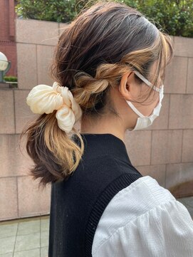 シー 浦安(SEA) くびれヘア/着物/艶ボルドー/プレミアムカラー[浦安/浦安駅]