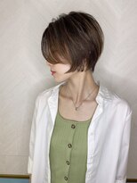 ロンド ストラーダ 心斎橋(Lond strada)&nbsp;ショート×ハイライト白髪ぼかし×シルキーベージュ[心斎橋]