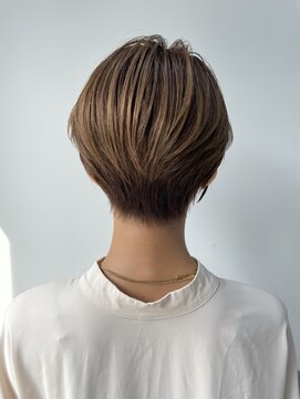 ニーナ せんげん台(nina) 30代、40代におすすめ　シルエット◎大人可愛いショート