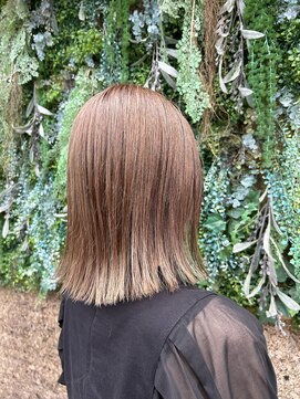 ノーブルヘアー(NOBLE HAIR) ベージュ