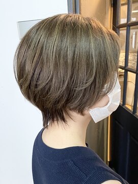 リルア 博多(LIRUA) 丸みショートスタイル