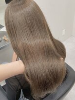 ベレーザ 原宿(Beleza) 5060髪質改善アッシュブラックカーキベージュ艶髪レイヤーロング