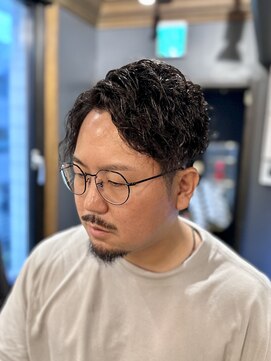 銀座 シノ 本店(shino) ツイストスパイラル　ツイスト　パーマ　刈り上げ　七三