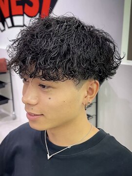 オーシャントーキョーウエスト 心斎橋 (OCEAN TOKYO WEST) 波巻きパーマメンズツイストスパイラルパーマツーブロック