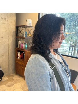 セレイン(serein) 根本からくるくるパーマ