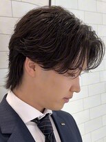 オーシャントーキョー 仙台(OCEAN TOKYO)&nbsp;毛流れセンターパートマッシュウルフ黒髪ツーブロック韓国ヘア