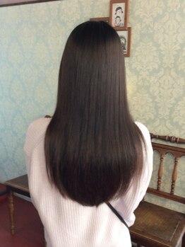 カットサロン風の写真/ぺたんこ・うねり・パサつき・白髪・ダメージ・前髪のお悩みに合わせたクーポン充実☆大人女性のお悩み解決