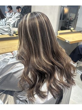 エイト 横浜店(EIGHT) 【ハイライト】横浜駅/髪質改善/ダブルカラー/ハイライト