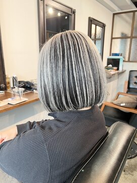 ソル ヘアー デザイン(SOL HAIR DESIGN) アンブレラカラー×ホワイトカラー