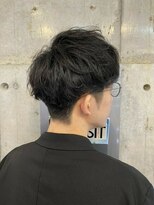 ワークス 下北沢(WORKS)&nbsp;クセ毛風マイルドスパイラルパーマツーブロックマッシュショート