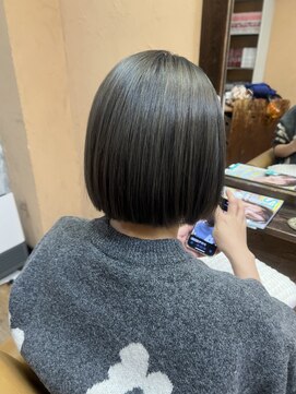 モアムー(Moremuu) 【りえ】オリーブグレージュ