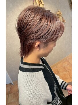 パーミル ヘア クマモト(permille ‰ hair Kumamoto) ピンクグレージュ×センターパート