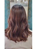 美髪 ヘアサロン(美髪 Hair salon)&nbsp;ミディアムカット