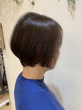 ビスチェ(Vische) ショートヘア/ミセス/骨格似合わせ/くびれショート@津畑