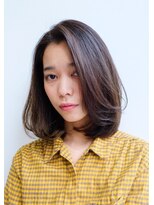 Aライン大人めボブスタイル