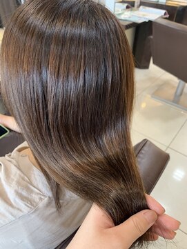 フォルテ 草薙店 フォギーベージュ