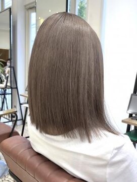 クアトログランシュ ひたちなか店(QUATRO×GranCieux) 1.5ブリーチ×ミルクティーブラウン