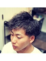 ウル(ulu)&nbsp;ツイストスパイラルパーマ