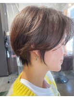 ライズ バイ レボ(RISE by REVO)&nbsp;ペールベージュセクションカラーグラデーションカラー外ハネボブ