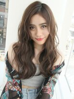 ヴォアソルヂェガーデン(Voasorte GARDEN)&nbsp;VoasorteGARDEN 【透明感グレージュのウェーブロング】