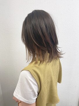 ジェナ(Jena) インナーカラーは透明感が大事！オリーブベージュ