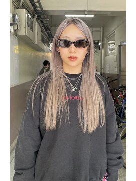 サヴィー(suvvy) グレーベージュ/ハイトーンカラー