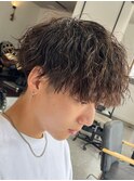 波巻きパーマメンズパーマメンズヘアツーブロックツイストパーマ