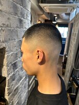 ミリオンバックス 神田店(Million Bucks)&nbsp;スパイキーショート/スペインカール<理容室>[メンズ/床屋/神田]