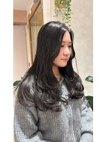 ユッカ 梅田(YUCCA)&nbsp;【 YUCCA 】大人可愛い20代30代40代ロング/レイヤーカット