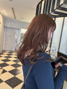 ラパンセヴェール(LA PENSEE VERT) ブリーチなしカラー、ブラウンカラー、レイヤーカット