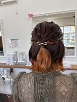 ヘアーアンドメイクアップモパ お呼ばれヘア