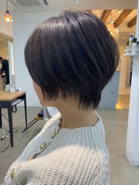 グランデュール 東静岡池田店(GRANDEUR) 東静岡ショートボブくびれショートイルミナカラー顔周りレイヤー