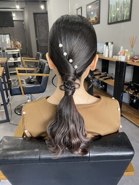 ウェイビー 桜木町店(WAVY) 【WAVY hair set】タイトなシンプルポニー