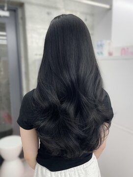 エヌアイ オモテサンドウ(ni omotesando) 黒髪/レイヤーカット/ブルーグレージュ　上野