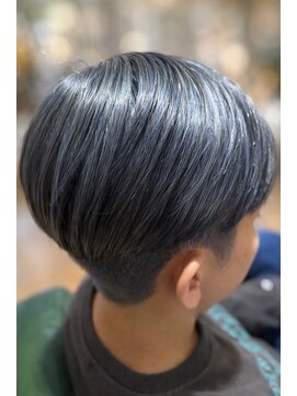 ループヘアーデザイン 谷塚店(ROOP Hair Design) アイスグレーショート