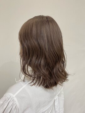 ジュエ ヘアー デザイン(Jue hair design) ミルクティーベージュカラー
